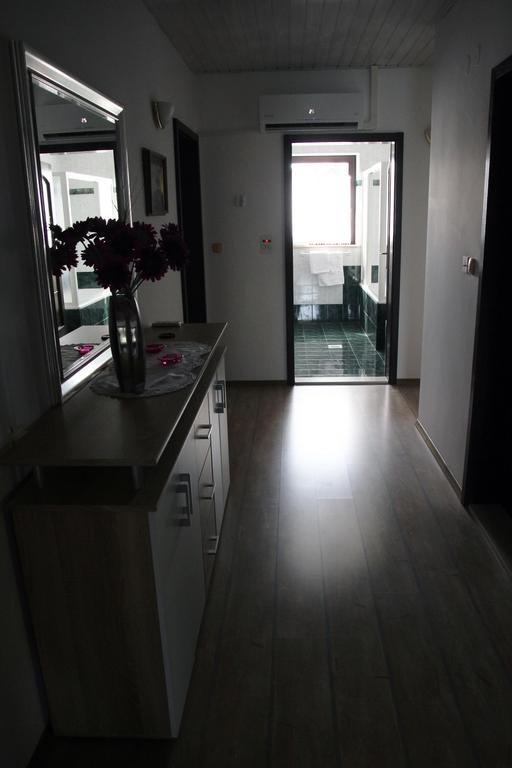 Lake House Apartment Medvode Exterior photo