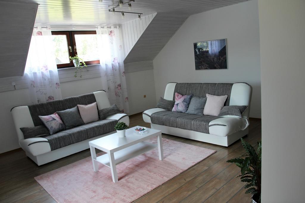 Lake House Apartment Medvode Exterior photo